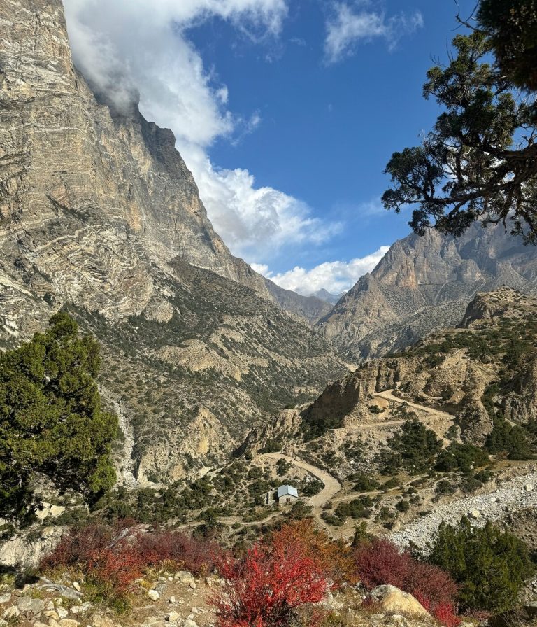 Nar Phu Valley Trek