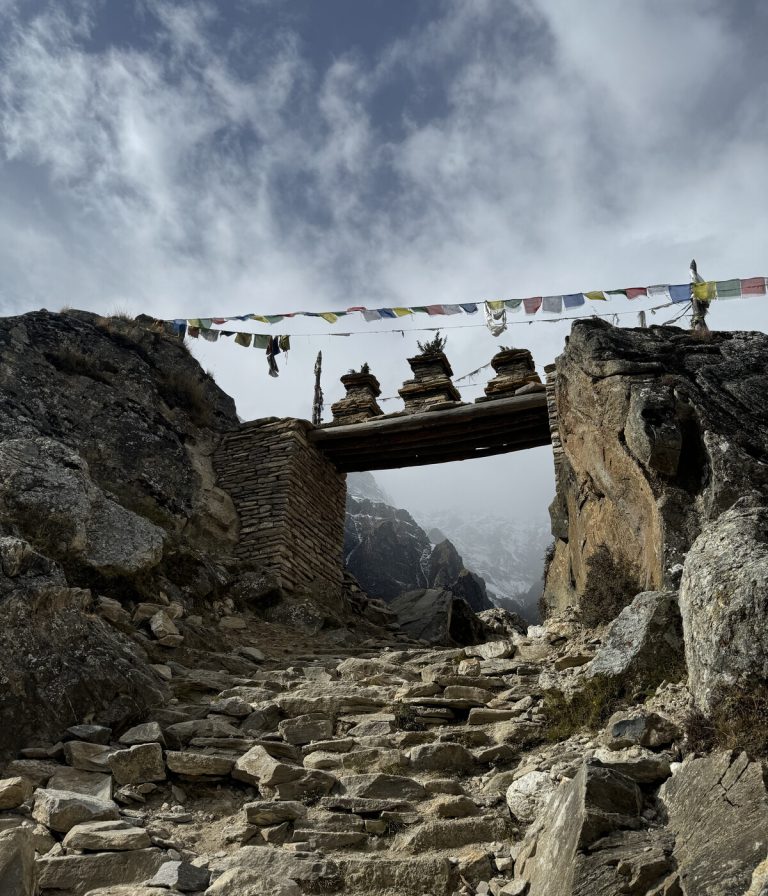 Nar Phu Valley Trek